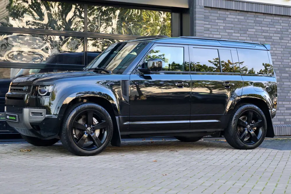 Land Rover Defender 2.0 P400e 110 X-Dynamic HSE uit 2022, foto 9
