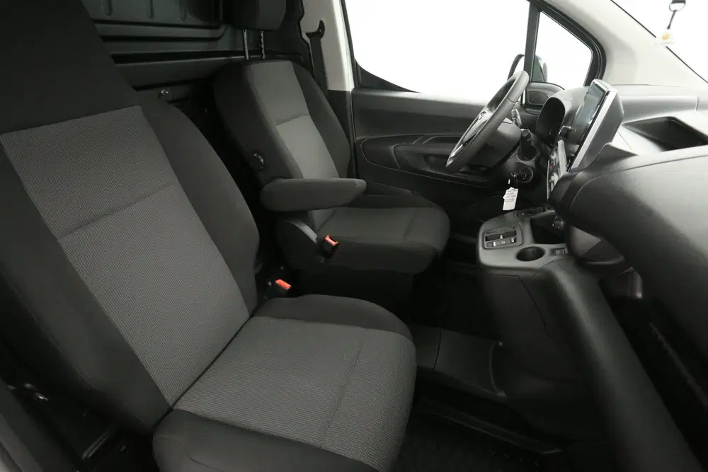 Opel Combo 50 kWh 136PK uit 2021, foto 12
