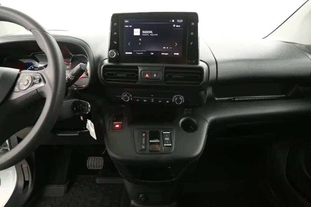 Opel Combo 50 kWh 136PK uit 2021, foto 13
