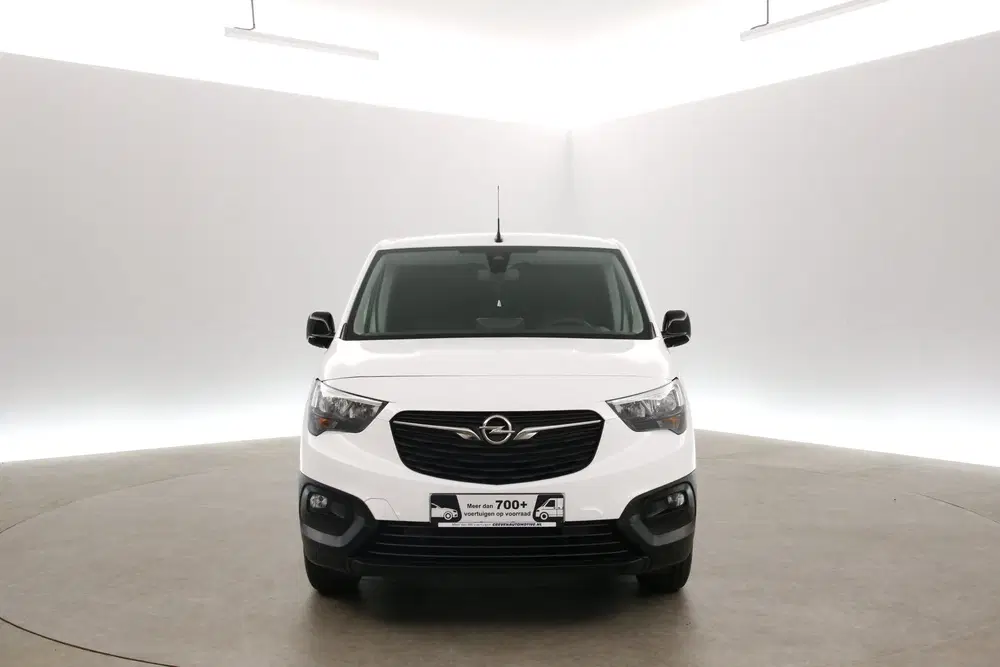 Opel Combo 50 kWh 136PK uit 2021, foto 7