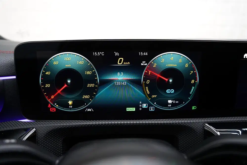 Mercedes-Benz CLA 250 e AMG NIGHT PANO SFEER 360 uit 2022, foto 13