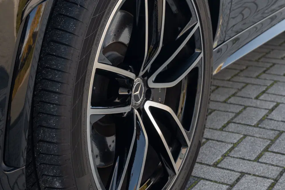 Mercedes-Benz GLE 350 e 4MATIC Premium Plus AMG uit 2022, foto 13