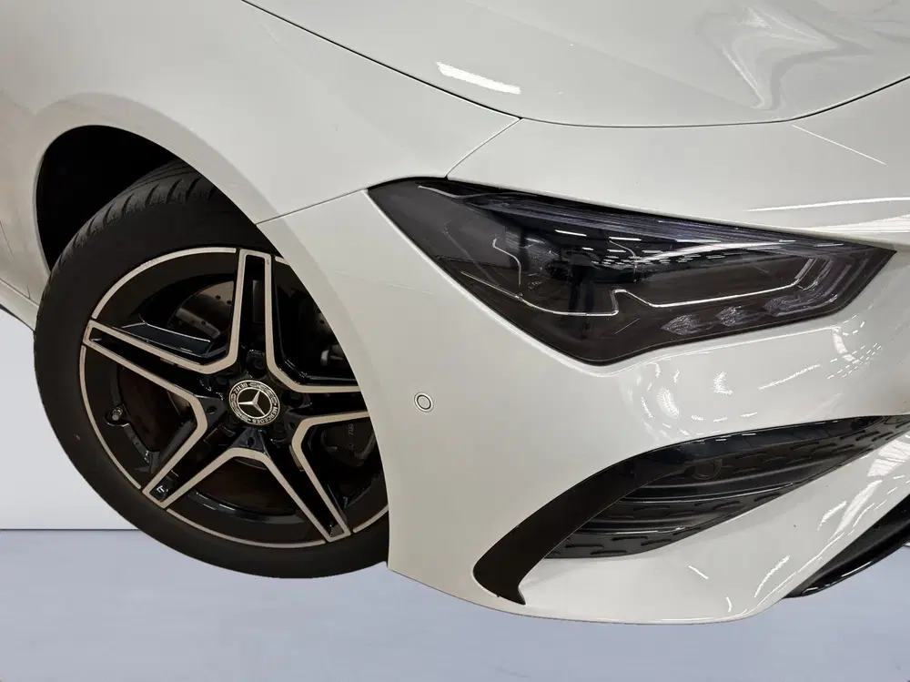 Mercedes-Benz CLA 250 e AMG Line uit 2023, foto 8