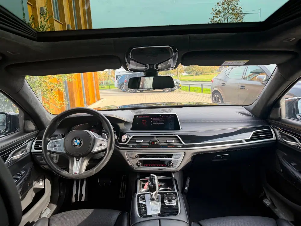 BMW 7-serie 745e High Executive l full optios 4 wiel s uit 2021, foto 3