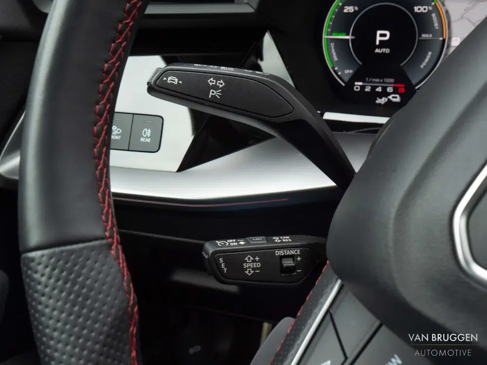 Audi A3 40 TFSI e S-Line Pano RS-Stoelen B&O Massa uit 2021, foto 9