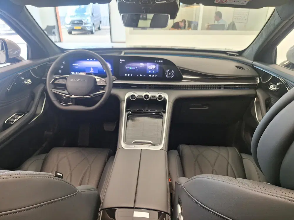 Omoda 9 PHEV Premium Panoramadak uit 2026, foto 9