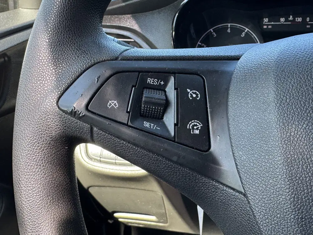 Opel Karl 1.0 75pk Automaat Rocks Online Edition LPG uit 2019, foto 13