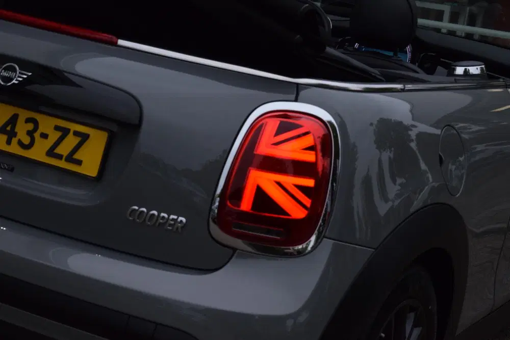 Mini Cabrio 1.5 Cooper uit 2022, foto 12