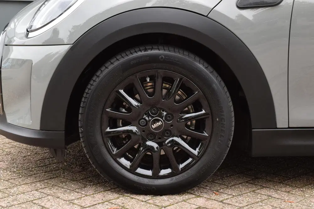 Mini Cabrio 1.5 Cooper uit 2022, foto 7