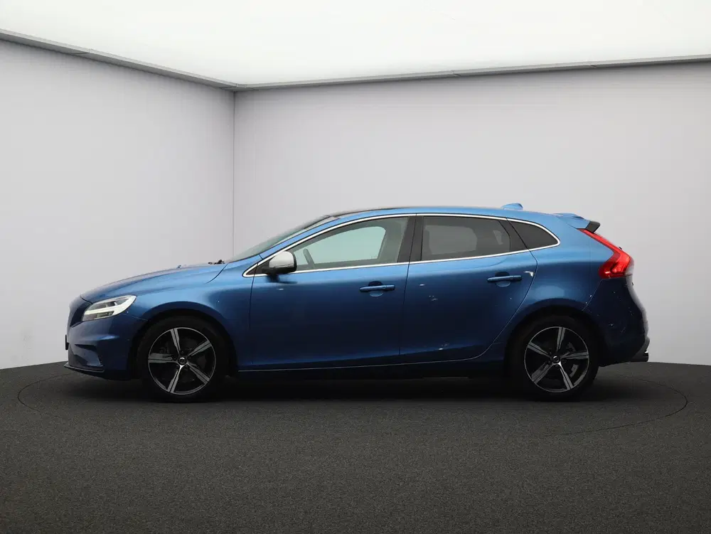 Volvo V40 T3 Polar+ Sport R-Design uit 2019, foto 5