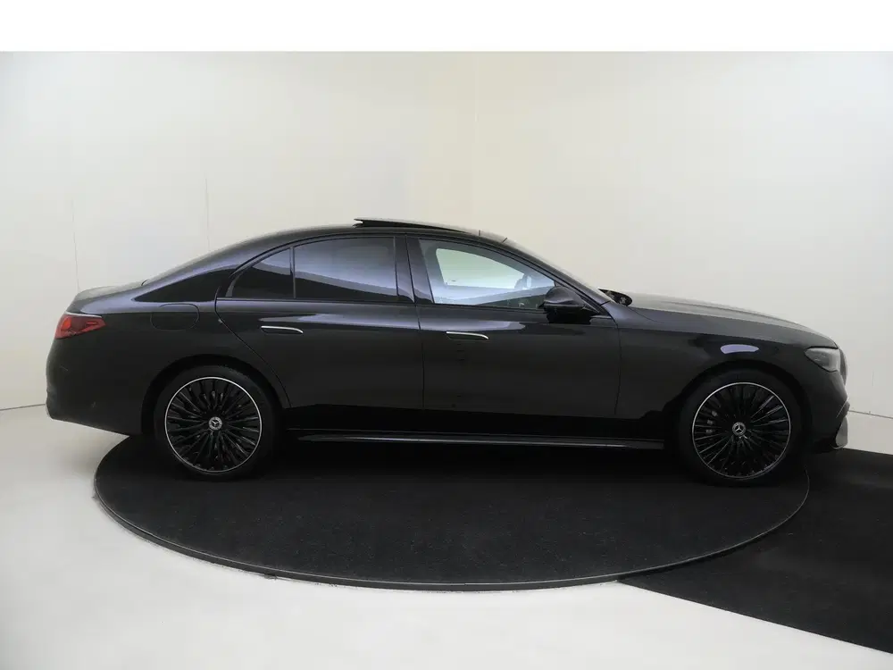 Mercedes-Benz E-Klasse 300 e Sport Edition Panoramadak uit 2025, foto 10