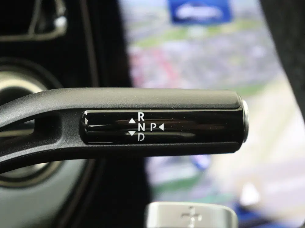 Mercedes-Benz E-Klasse 300 e Sport Edition Panoramadak uit 2025, foto 15