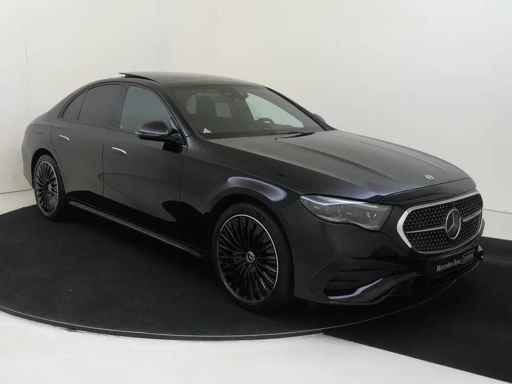 Mercedes-Benz E-Klasse 300 e Sport Edition Panoramadak uit 2025, foto 5