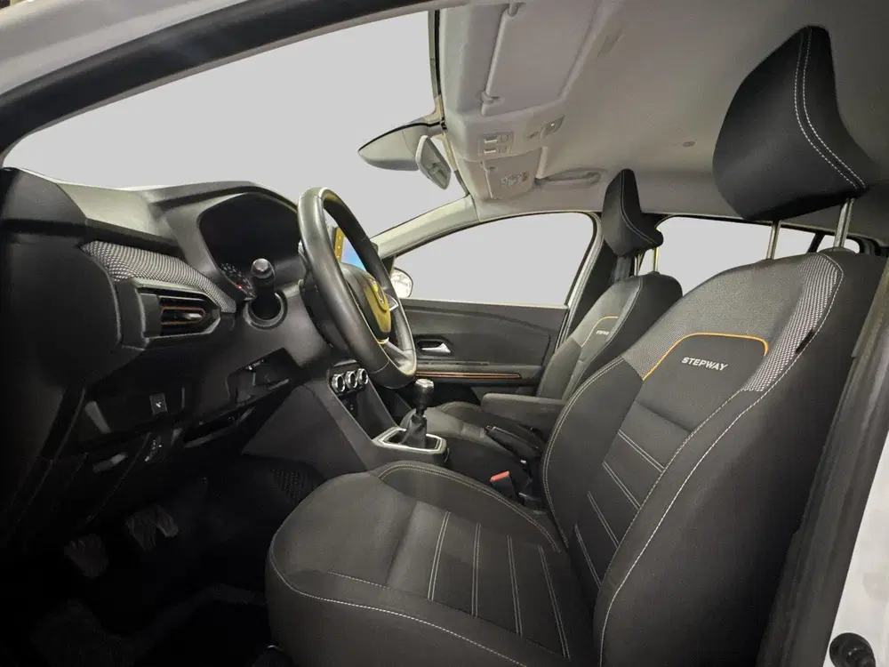 Dacia Sandero 1.0 TCe 90 Comfort uit 2021, foto 12