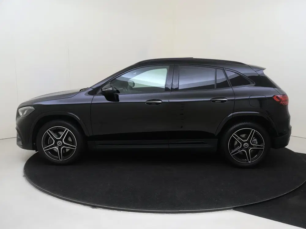 Mercedes-Benz GLA 250 e Business Solution AMG uit 2026, foto 9