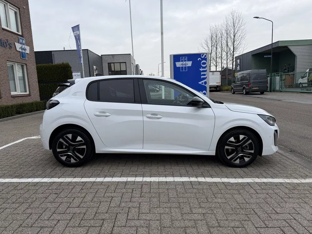 Peugeot 208 1.2 PureTech 100pk Allure Vision-Pack l AC uit 2024, foto 12