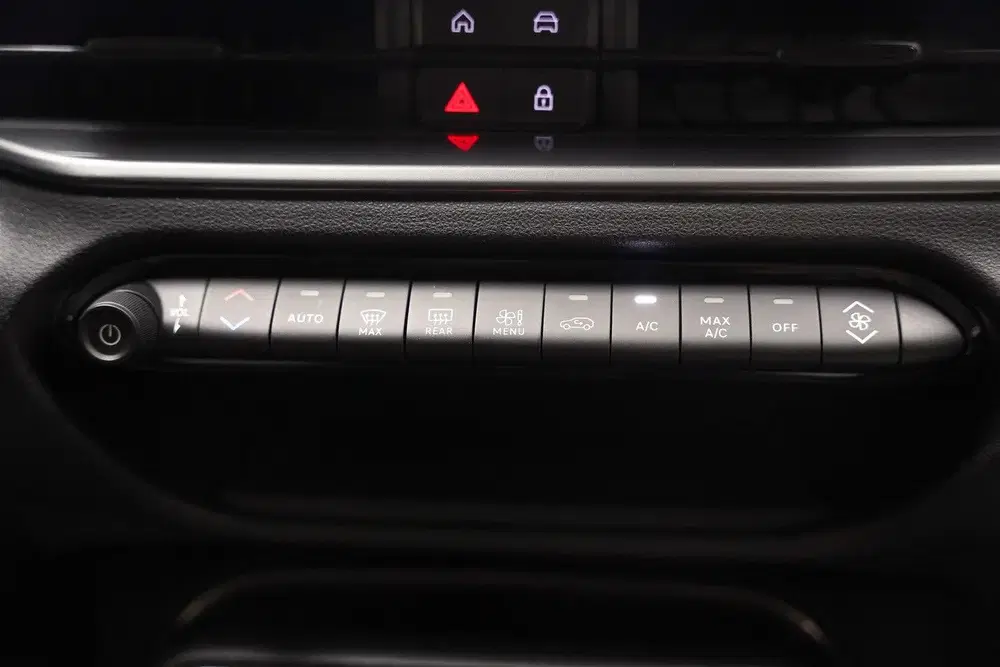 Fiat 600e La Prima 54 kWh [ SOH 96.6% Navi Apple uit 2024, foto 8