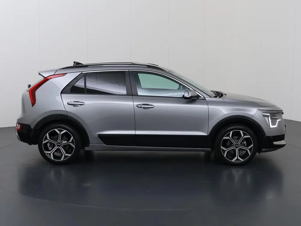 Kia Niro 1.6 GDi Hybrid Launch Edition uit 2023, foto 6