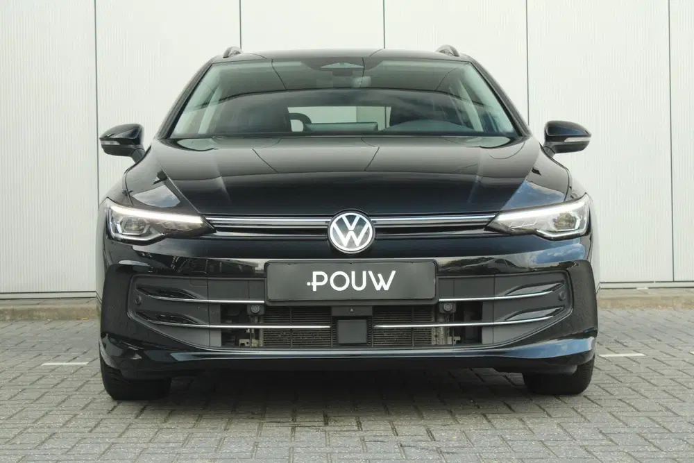 Volkswagen Golf 1.5 eTSI 150pk DSG Life 'Goal' uit 2025, foto 8