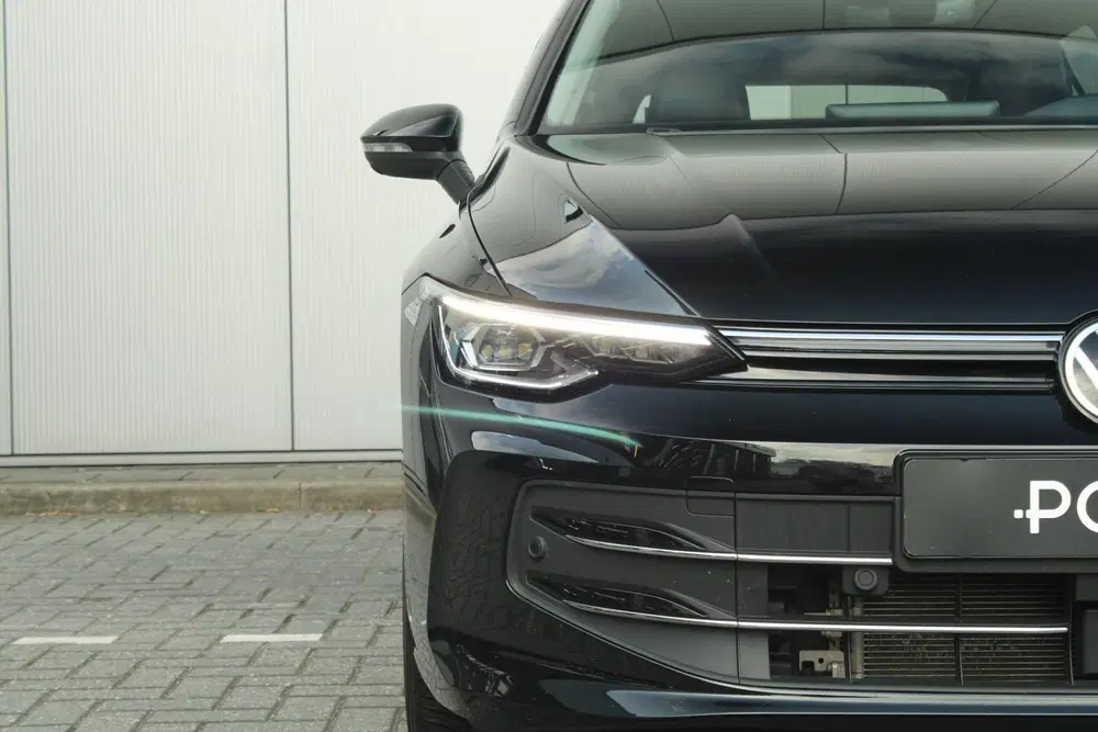 Volkswagen Golf 1.5 eTSI 150pk DSG Life 'Goal' uit 2025, foto 9