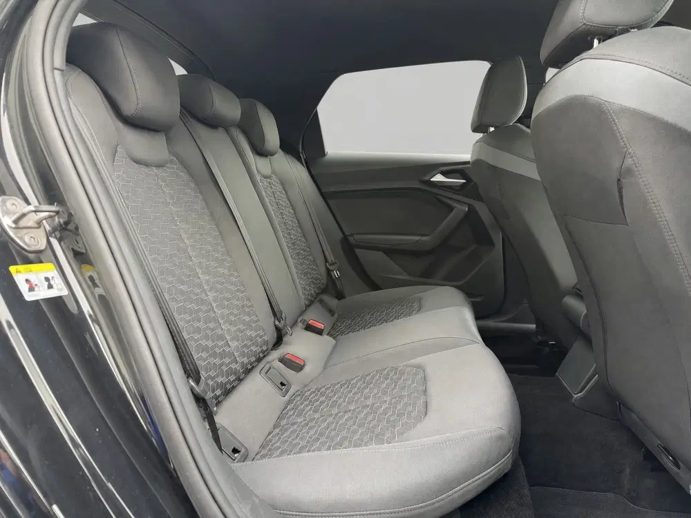 Audi A1 25 TFSI Pro Line S Black Edition uit 2022, foto 11
