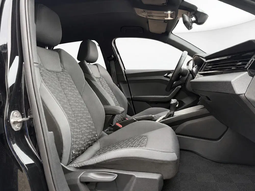 Audi A1 25 TFSI Pro Line S Black Edition uit 2022, foto 13