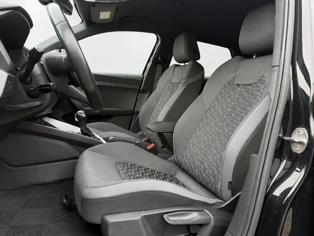 Audi A1 25 TFSI Pro Line S Black Edition uit 2022, foto 14