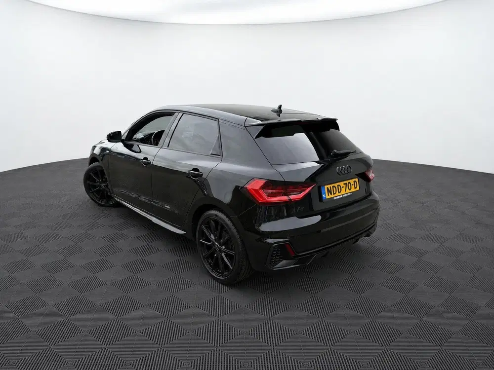 Audi A1 25 TFSI Pro Line S Black Edition uit 2022, foto 4