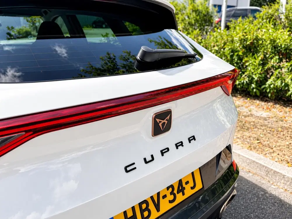 Cupra Formentor 1.4 TSI e-Hybrid 204PK Leder•Navi•ACC uit 2022, foto 6