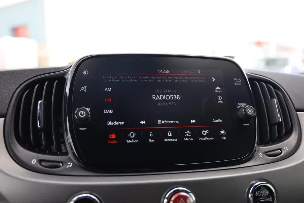 Fiat 500 0.9 TwinAir Turbo Sport uit 2020, foto 11