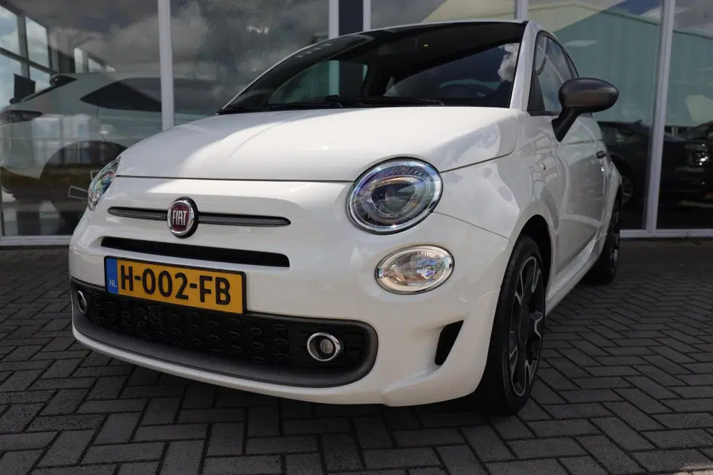 Fiat 500 0.9 TwinAir Turbo Sport uit 2020, foto 2
