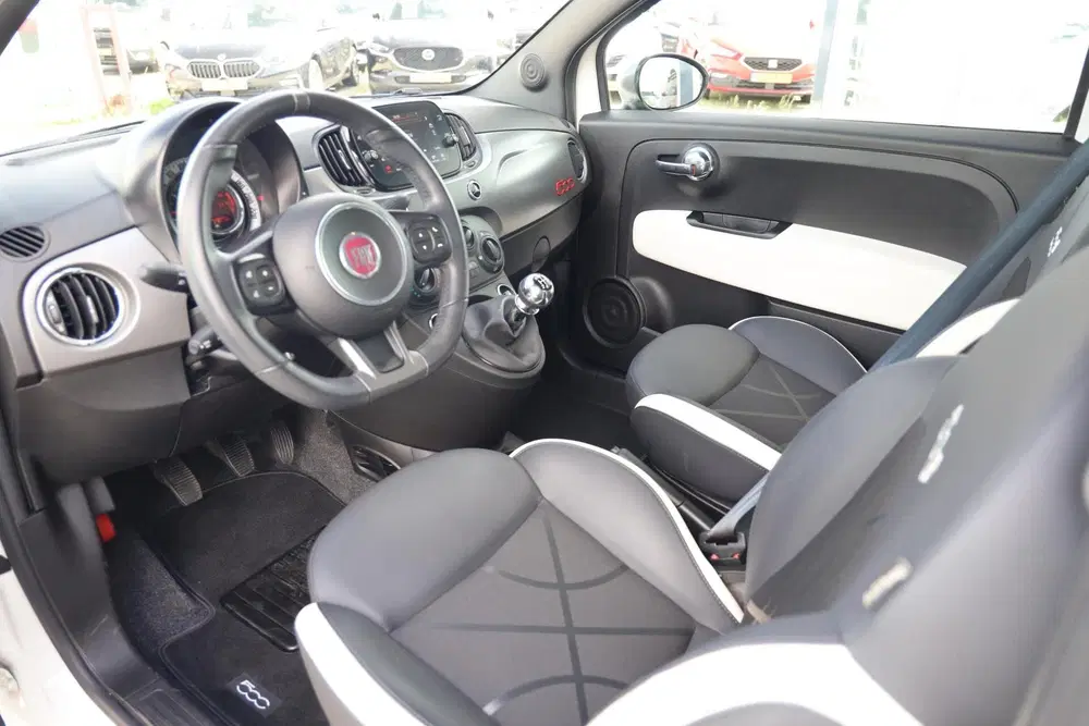 Fiat 500 0.9 TwinAir Turbo Sport uit 2020, foto 6