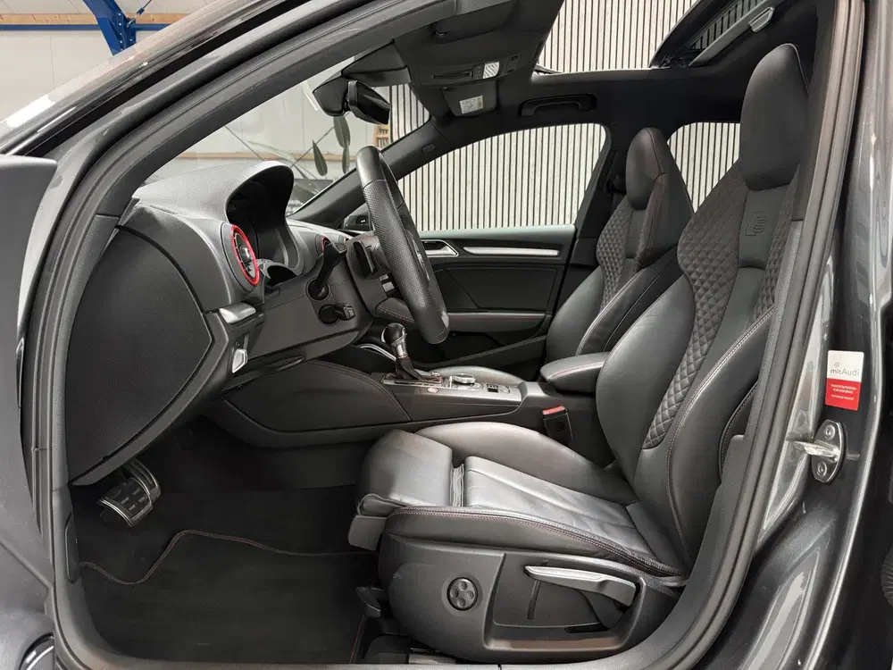 Audi A3 2.0 TFSI S3 Quattro Pro Line Plus uit 2019, foto 3