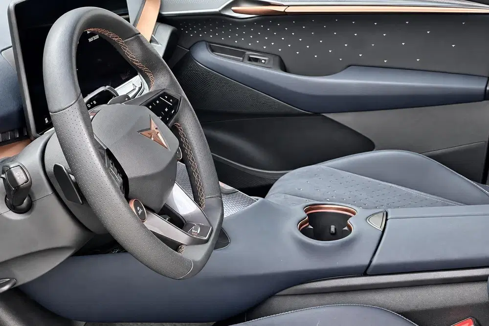Cupra Tavascan VZ Adrenaline 82 kWh uit 2024, foto 9