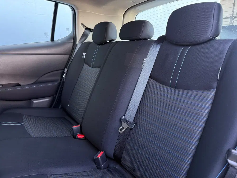 Nissan Leaf Acenta 40 kWh uit 2021, foto 8