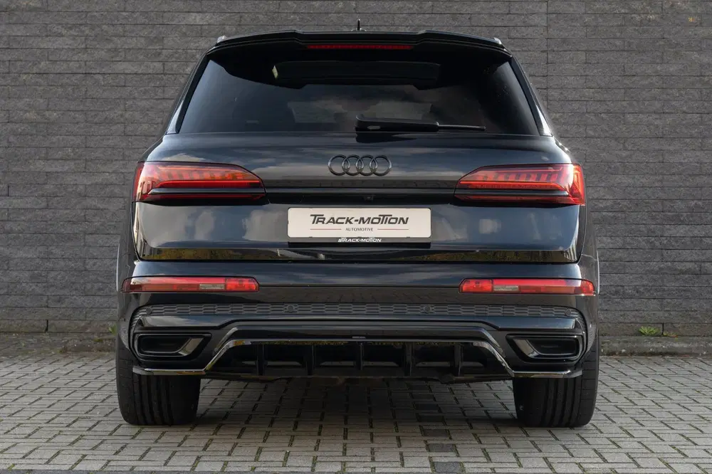 Audi Q7 60 TFSI e quattro Competition PANORAMADAK uit 2020, foto 11