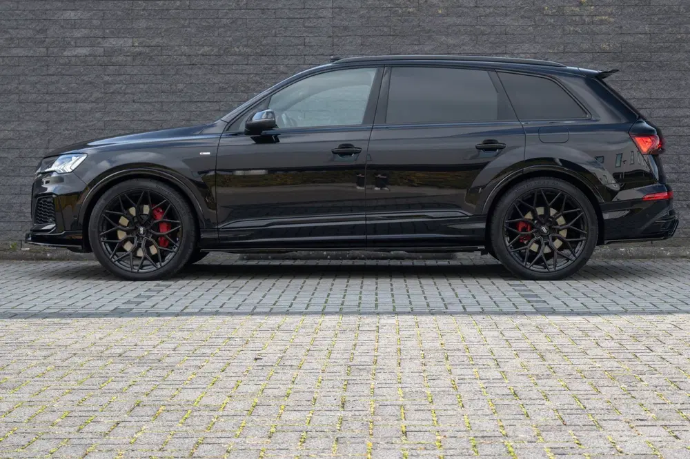 Audi Q7 60 TFSI e quattro Competition PANORAMADAK uit 2020, foto 14