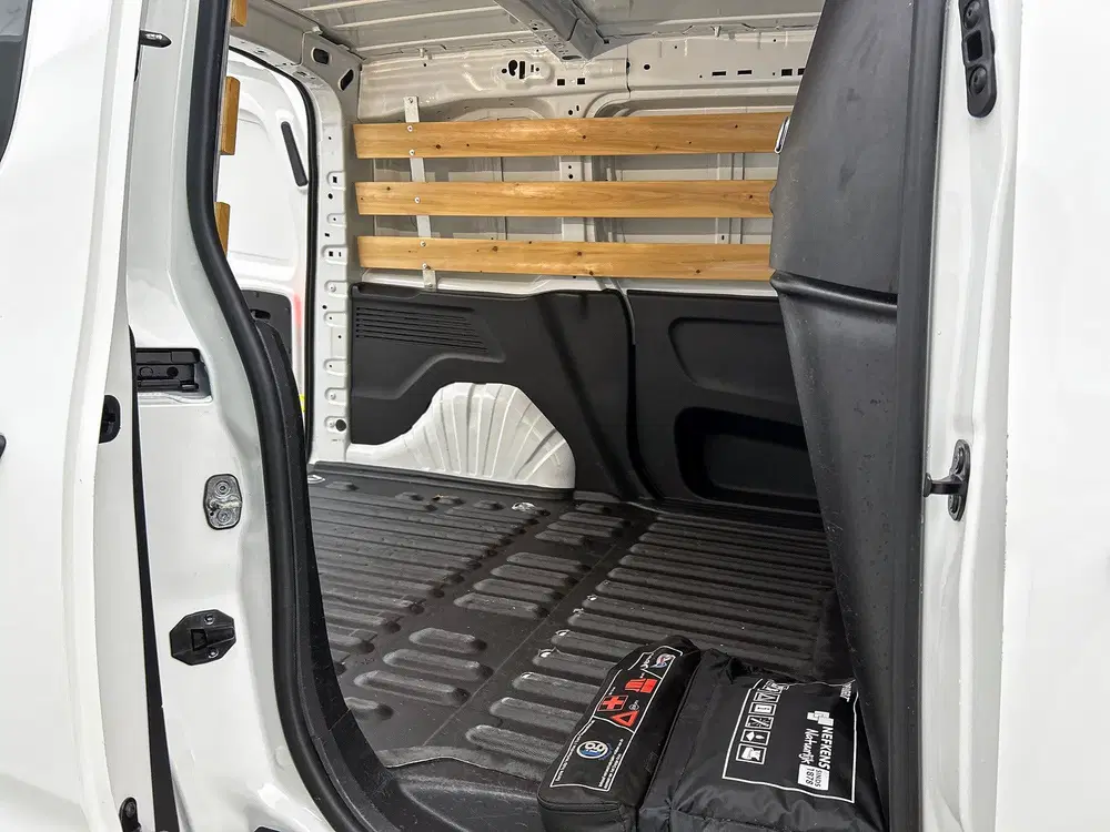 Peugeot Partner 1.2 Benzine 111PK Euro6 Premium uit 2021, foto 7
