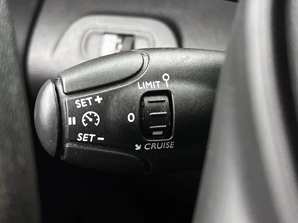 Peugeot Partner 1.2 Benzine 111PK Euro6 Premium uit 2021, foto 9