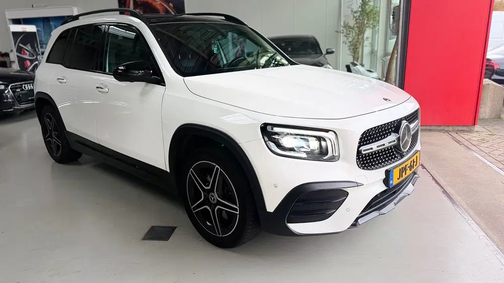Mercedes-Benz GLB 250 4MATIC Premium Plus uit 2020, foto 3