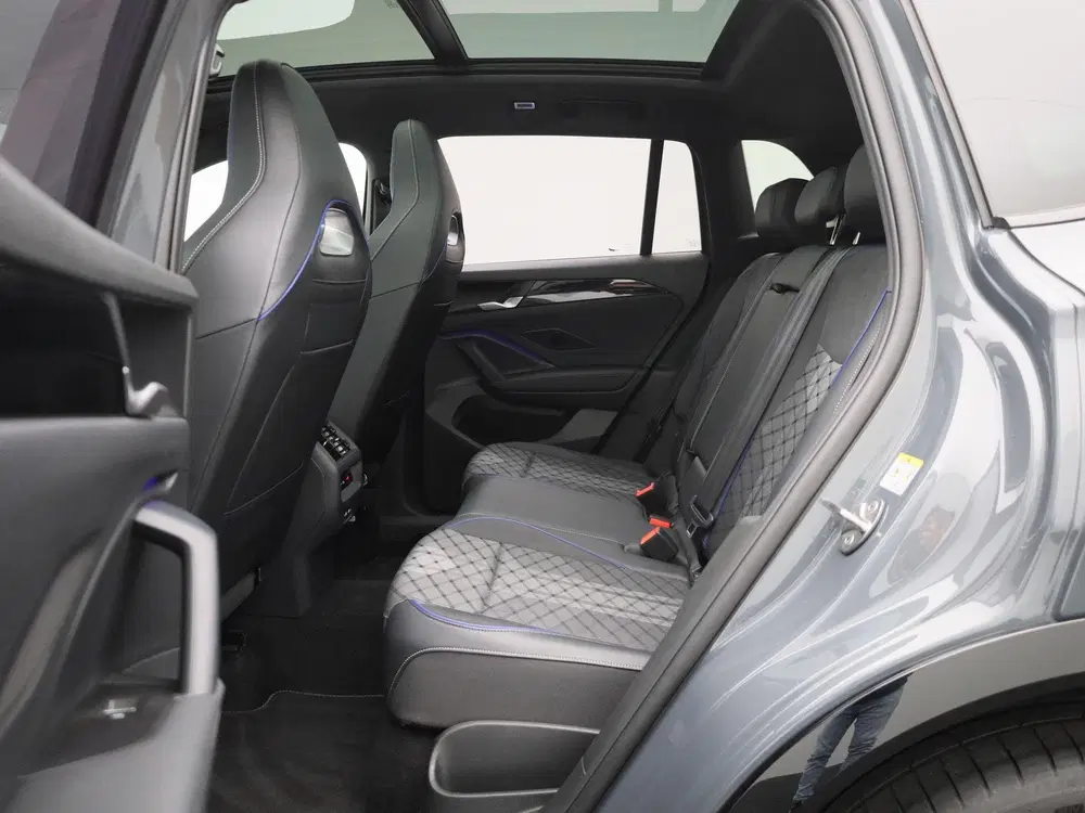 Volkswagen Tiguan 1.5 eHybrid R-Line Edition 204 PK uit 2025, foto 12