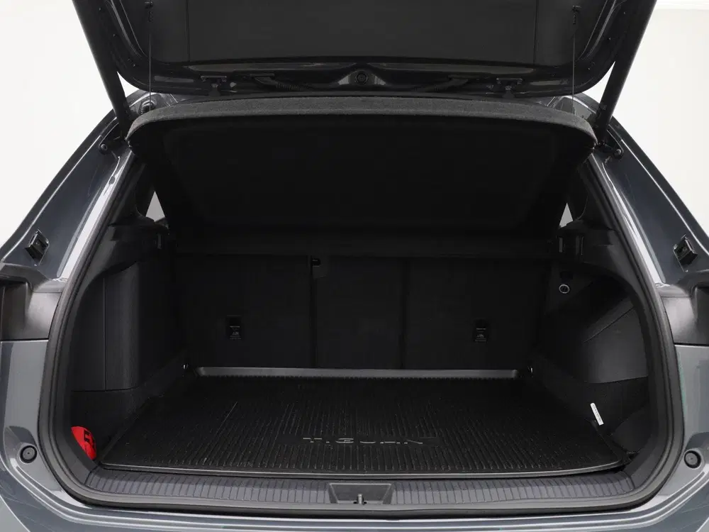 Volkswagen Tiguan 1.5 eHybrid R-Line Edition 204 PK uit 2025, foto 14