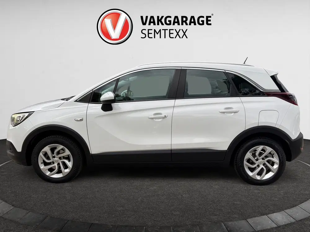 Opel Crossland 1.2 Turbo Innovation uit 2019, foto 2
