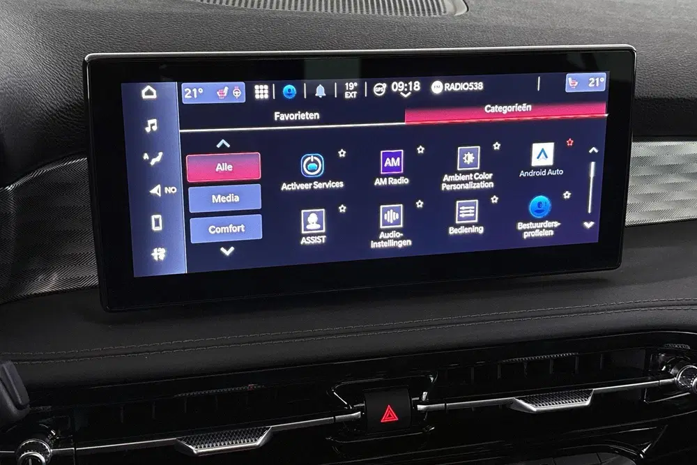 Alfa Romeo Tonale 1.3T PHEV Edizione Speciale Panoramadak Le uit 2024, foto 14
