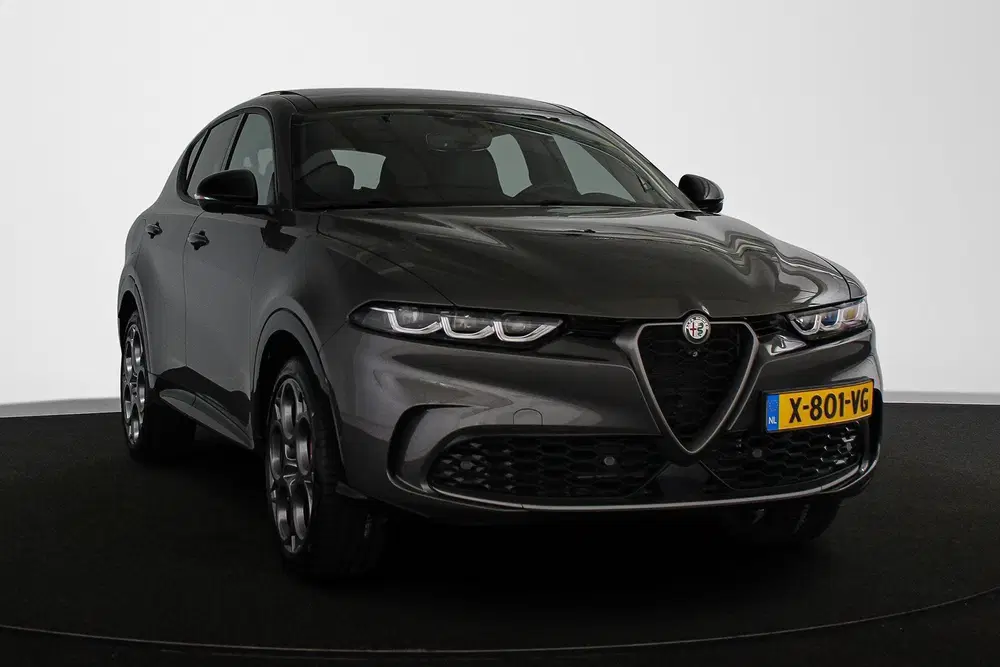 Alfa Romeo Tonale 1.3T PHEV Edizione Speciale Panoramadak Le uit 2024, foto 2