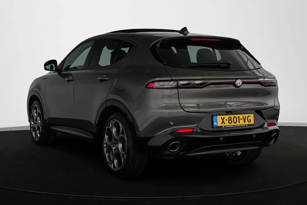 Alfa Romeo Tonale 1.3T PHEV Edizione Speciale Panoramadak Le uit 2024, foto 4