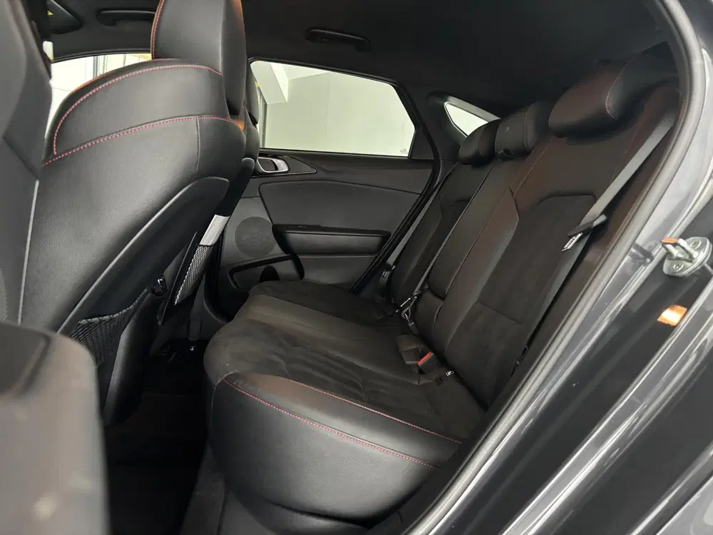 Kia ProCeed 1.6 T-GDi GT uit 2021, foto 5