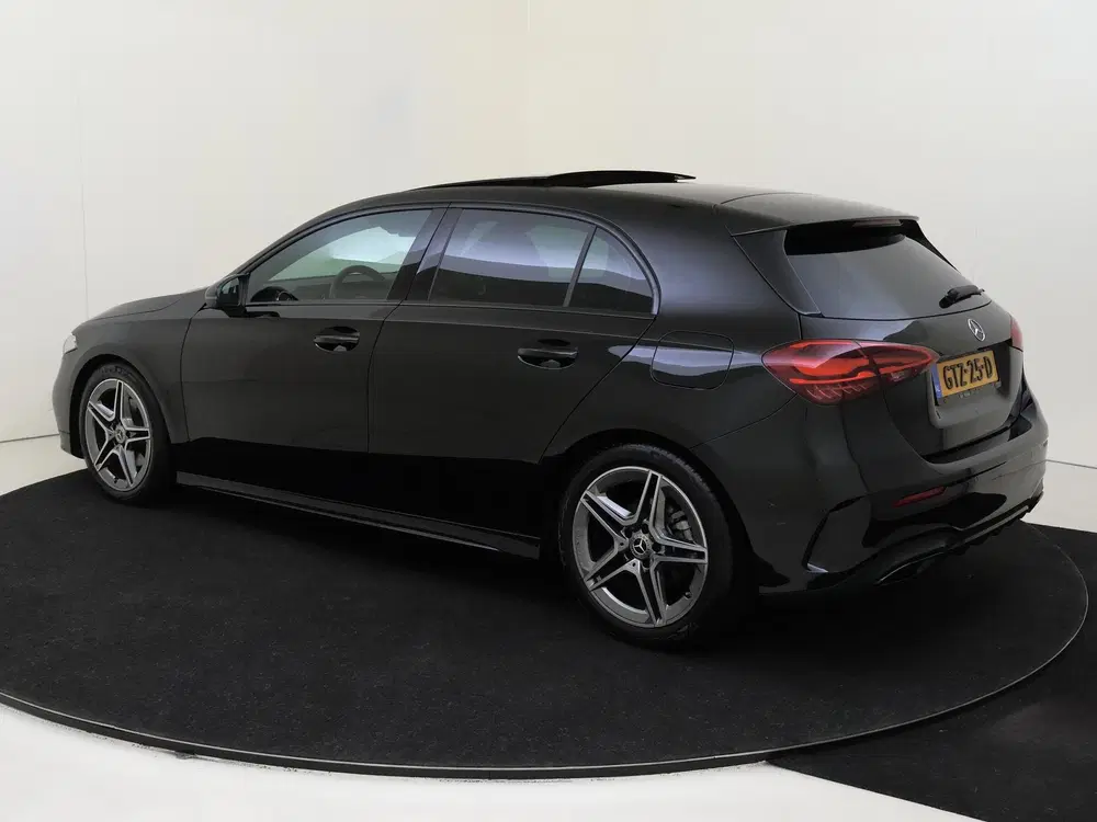 Mercedes-Benz A-Klasse 180 AMG Line uit 2024, foto 6