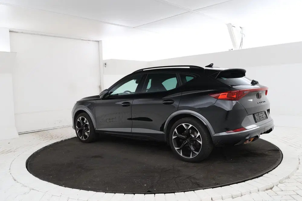 Cupra Formentor 1.4 e-Hybrid VZ Black Edition Panorama uit 2022, foto 3
