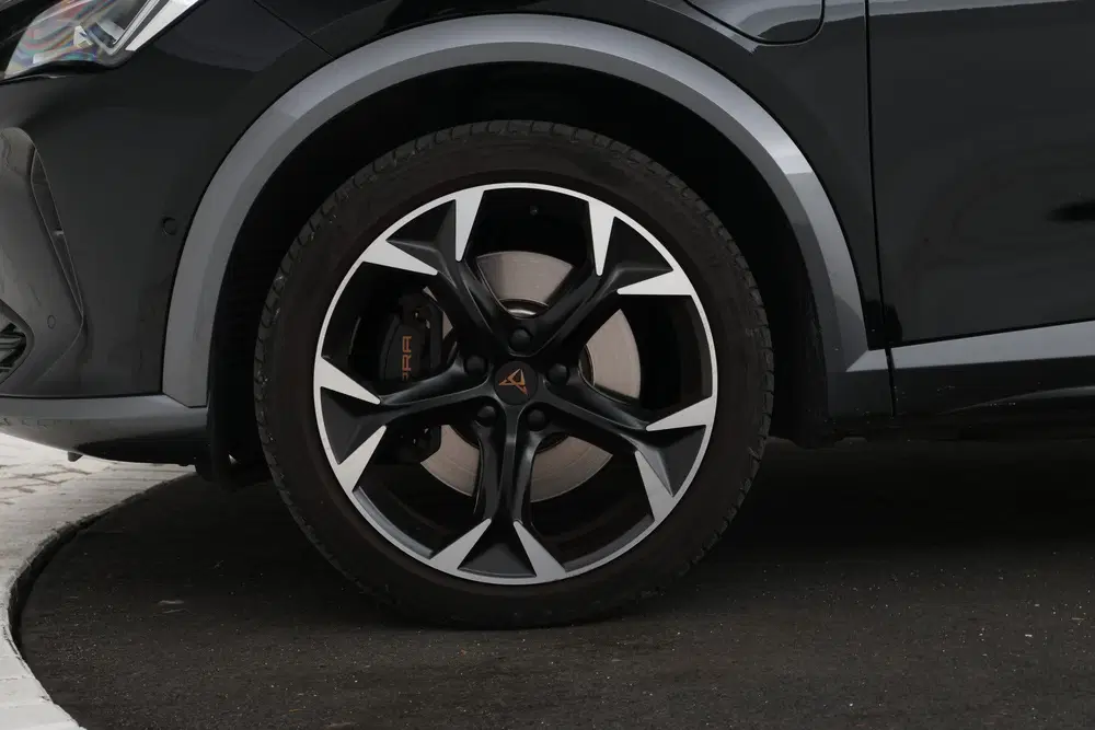 Cupra Formentor 1.4 e-Hybrid VZ Black Edition Panorama uit 2022, foto 7